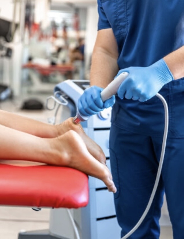 Seguimiento postoperatorio cirugía de pie y tobillo